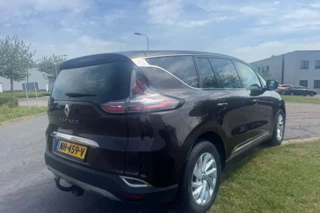 Renault Espace (2016) thumbnail 5