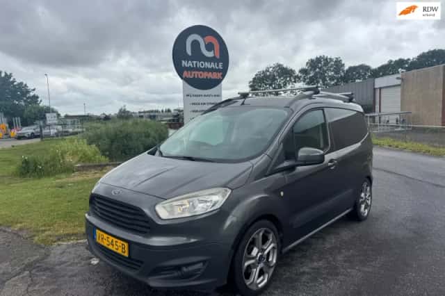 Ford Transit Courier (2015) thumbnail 1