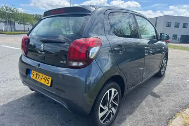 Peugeot 108 (2015) thumbnail 5