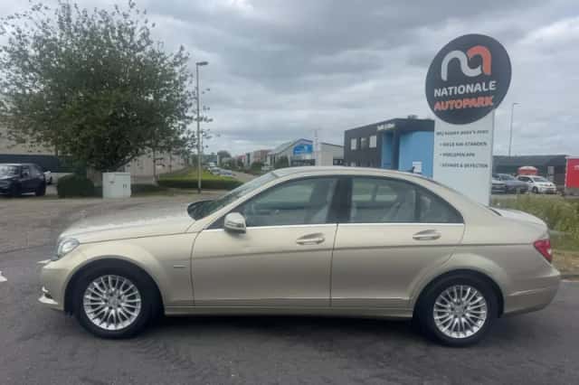 Mercedes-Benz C-Klasse (2011) thumbnail 2