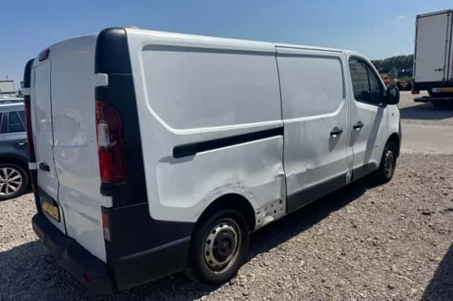 Opel Vivaro (2018) thumbnail 6