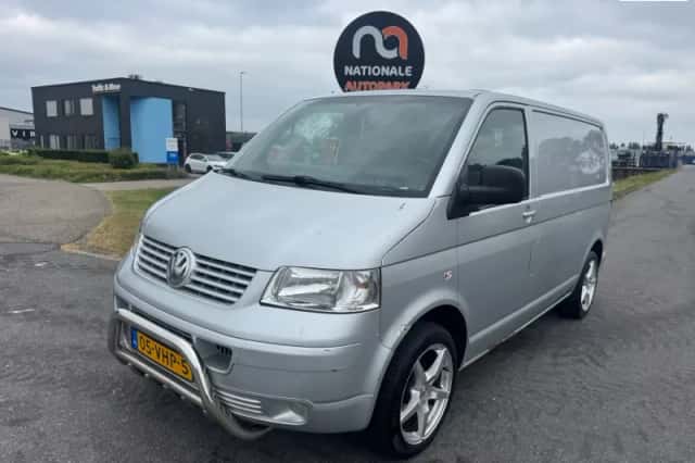 Volkswagen Transporter (2007) thumbnail 1