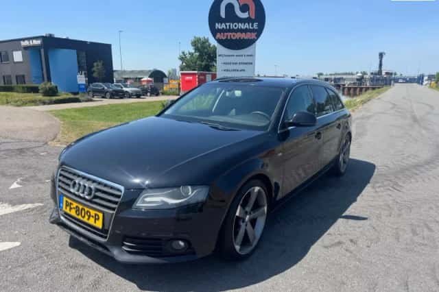 Audi A4 (2008) thumbnail 1