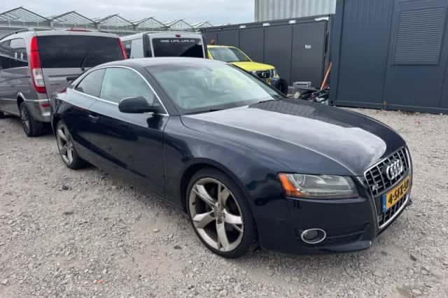 Audi A5 (2010) thumbnail 6