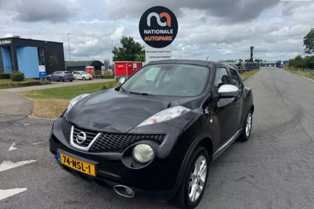 Nissan Juke (2010) thumbnail 1