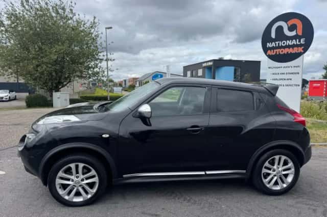 Nissan Juke (2010) thumbnail 2