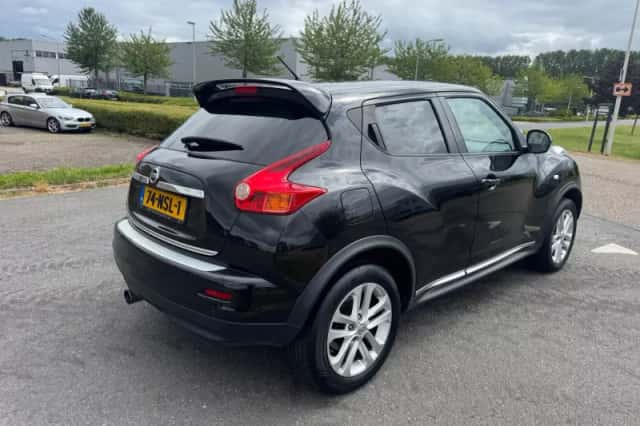 Nissan Juke (2010) thumbnail 5