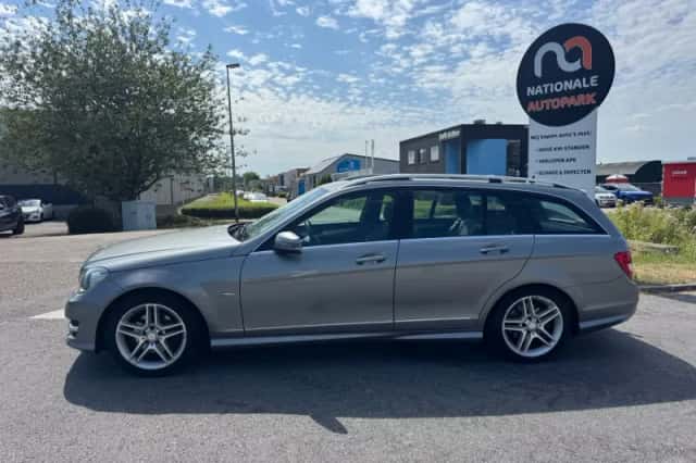 Mercedes-Benz C-Klasse (2011) thumbnail 2