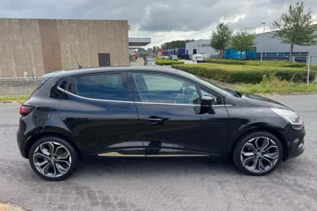 Renault Clio (2017) thumbnail 6