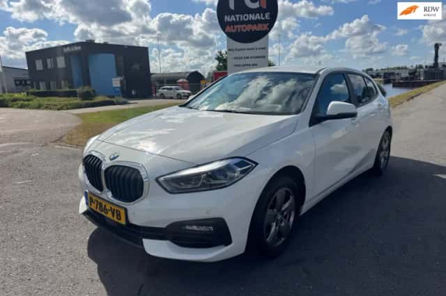 BMW 1-Serie (2022) thumbnail 1
