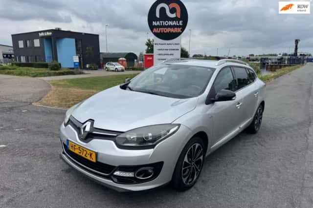 Renault Mégane (2015) thumbnail 1