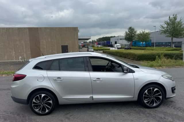 Renault Mégane (2015) thumbnail 6