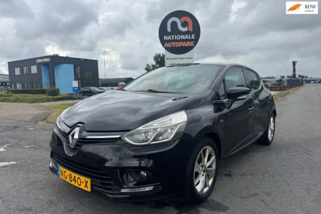 Renault Clio (2017) thumbnail 1