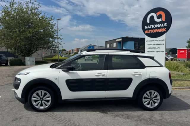 Citroën C4 Cactus (2015) thumbnail 2