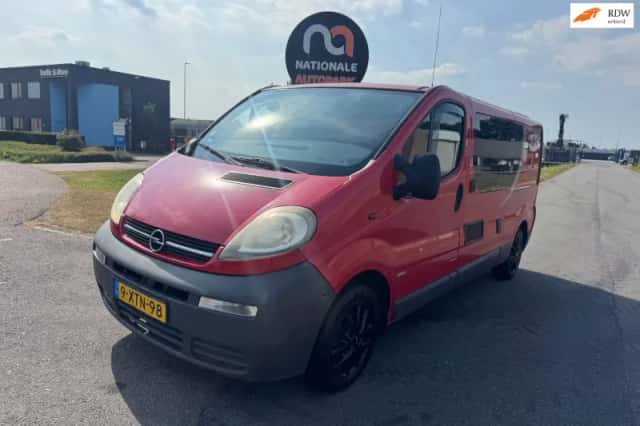 Opel Vivaro (2005) thumbnail 1