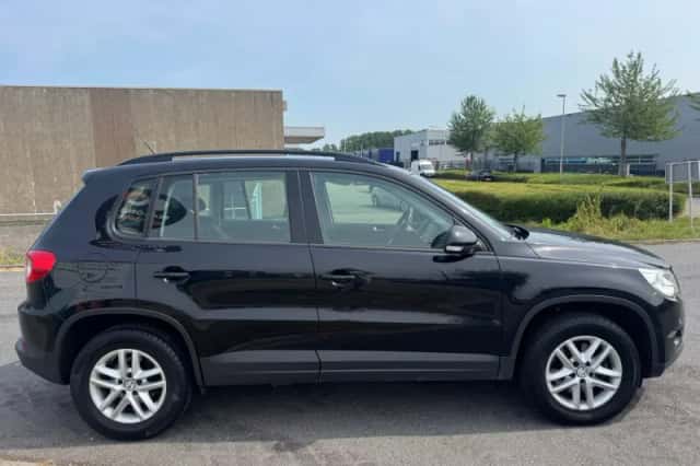Volkswagen Tiguan (2011) thumbnail 6
