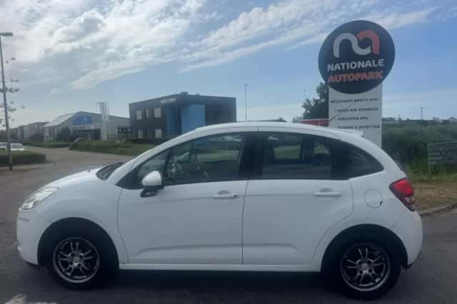 Citroën C3 (2011) thumbnail 2