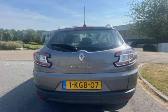 Renault Mégane (2013) thumbnail 4