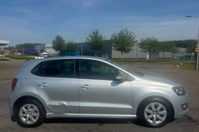 Volkswagen Polo (2012) thumbnail 6