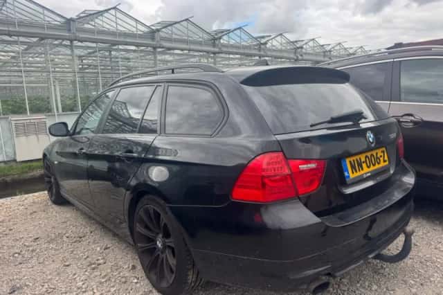 BMW 3-Serie (2010) thumbnail 4