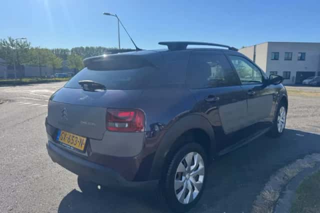 Citroën C4 Cactus (2015) thumbnail 5