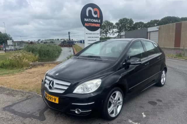 Mercedes-Benz B-Klasse (2008) thumbnail 1