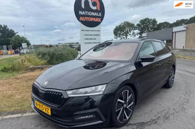 Škoda Octavia (2022) thumbnail 1