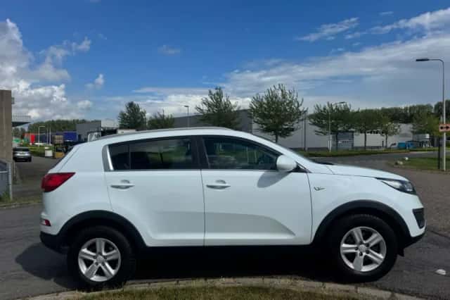 Kia Sportage (2014) thumbnail 6
