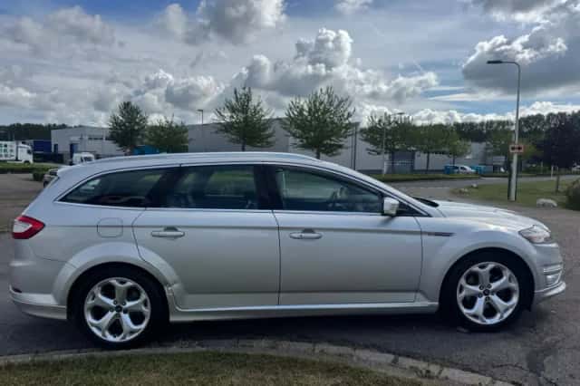 Ford Mondeo (2013) thumbnail 6