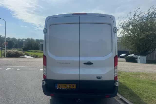 Ford Transit (2015) thumbnail 4