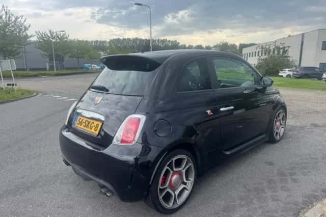 Fiat 500 (2011) thumbnail 5