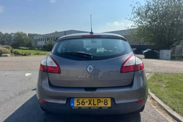 Renault Mégane (2012) thumbnail 4