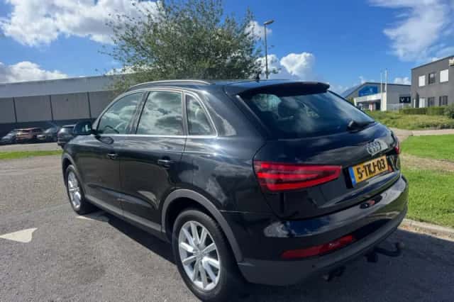 Audi Q3 (2014) thumbnail 3