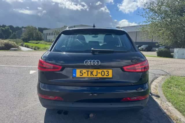 Audi Q3 (2014) thumbnail 4