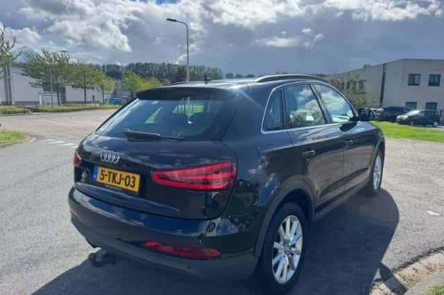 Audi Q3 (2014) thumbnail 5