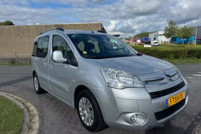 Citroën Berlingo (2010) thumbnail 6