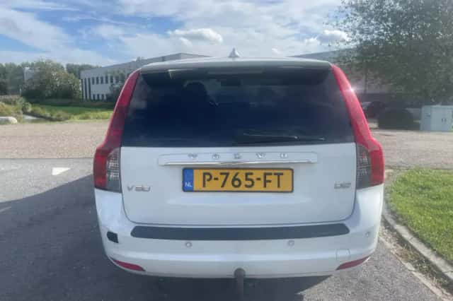 Volvo V50 (2011) thumbnail 4