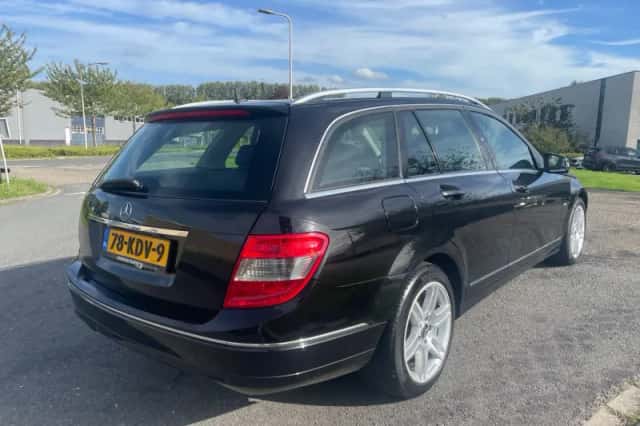 Mercedes-Benz C-Klasse (2009) thumbnail 5