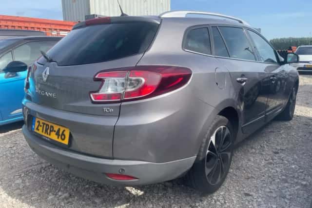 Renault Mégane (2014) thumbnail 5