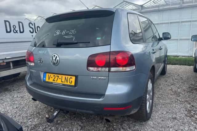 Volkswagen Touareg (2008) thumbnail 4