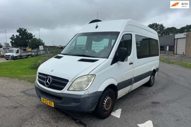 Mercedes-Benz Sprinter (2008) thumbnail 1