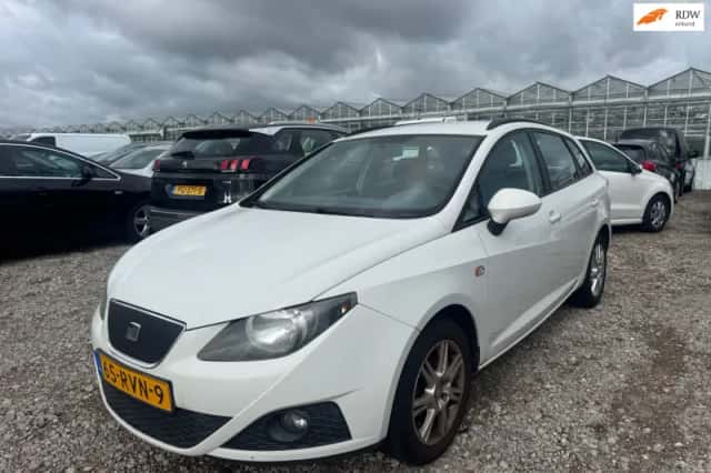 SEAT Ibiza (2011) thumbnail 1