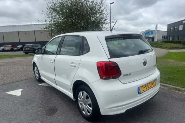 Volkswagen Polo (2013) thumbnail 3