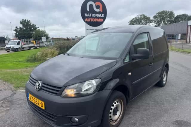Volkswagen Caddy (2014) thumbnail 1