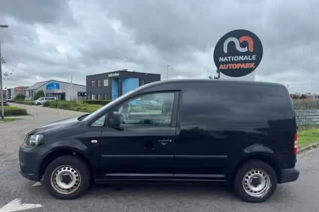 Volkswagen Caddy (2014) thumbnail 2
