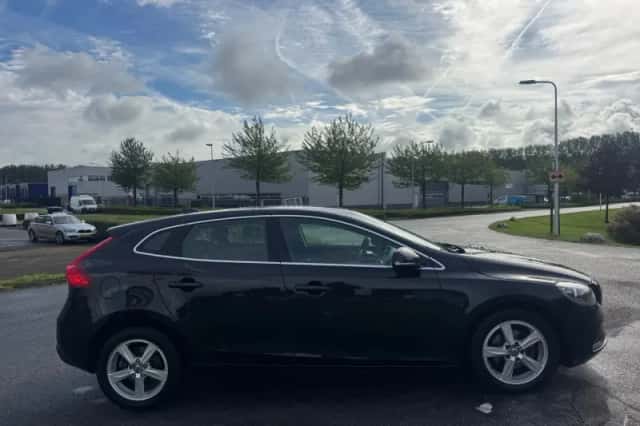 Volvo V40 (2013) thumbnail 6