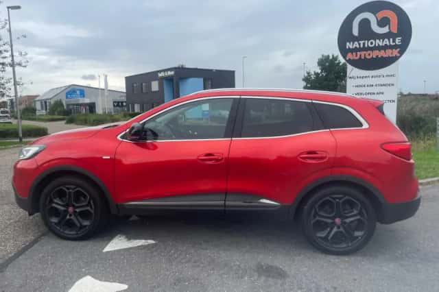 Renault Kadjar (2016) thumbnail 2