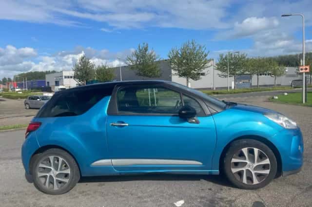 Citroën DS3 (2012) thumbnail 6