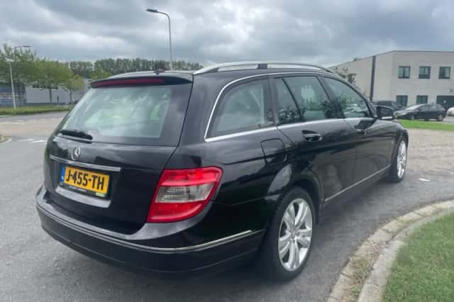 Mercedes-Benz C-Klasse (2010) thumbnail 5