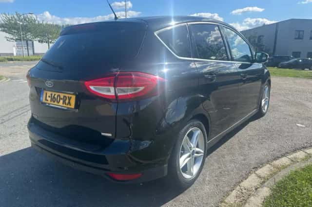Ford C-Max (2017) thumbnail 5